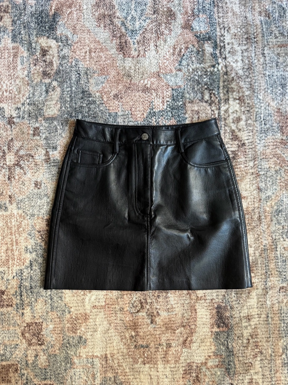 Aritzia Wilfred Faux Leather Mini Skirt